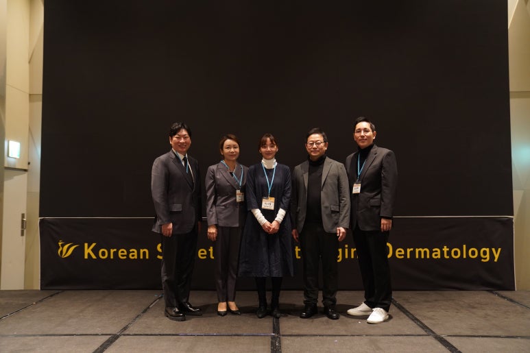 Announcement on Radiesse, Acne Scars, and CUREJET! Dr. Kim Jong-seo Plastic Surgery Attends Aesthetic Society at Hotel Dragon City image 10