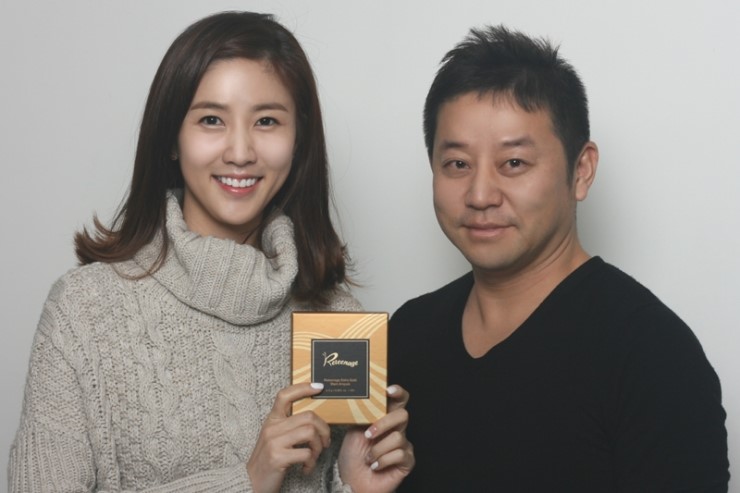 신제품 [레티나지]골드스템 앰플 출시 (휴메딕스와 김종서성형외과 공동개발 특허상품) 동결건조 증량 3g / 이수경님 감사합니다 관련 이미지 2