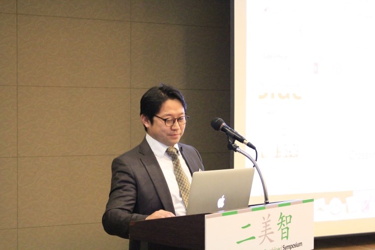 김종서성형외과에서 연구 개발한 레스틸렌 비탈을 이용한 물광주사 (저는 수분주사라고 이름을 만들었습니다) / 엄지원필러 / 레스틸렌 비탈/ 관련 이미지 3