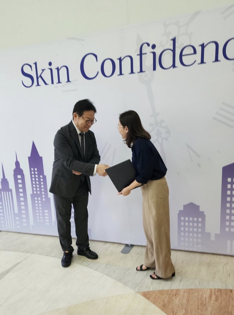 Review of Dr. Kim Jong-seo’s ESSALIA Filler Seminar Lecture! Recognized as a Premium Filler Leader image 4