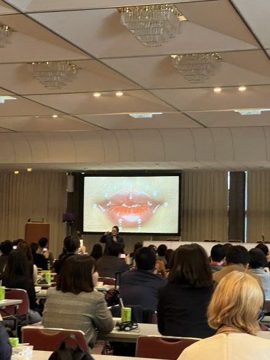 Lips Filler Lecture at AMWC in Japan image 5