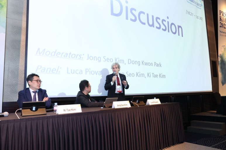 Professor’s Lecture at the Korean Society of Plastic and Reconstructive Surgeons PRS KOREA 2022 image 9