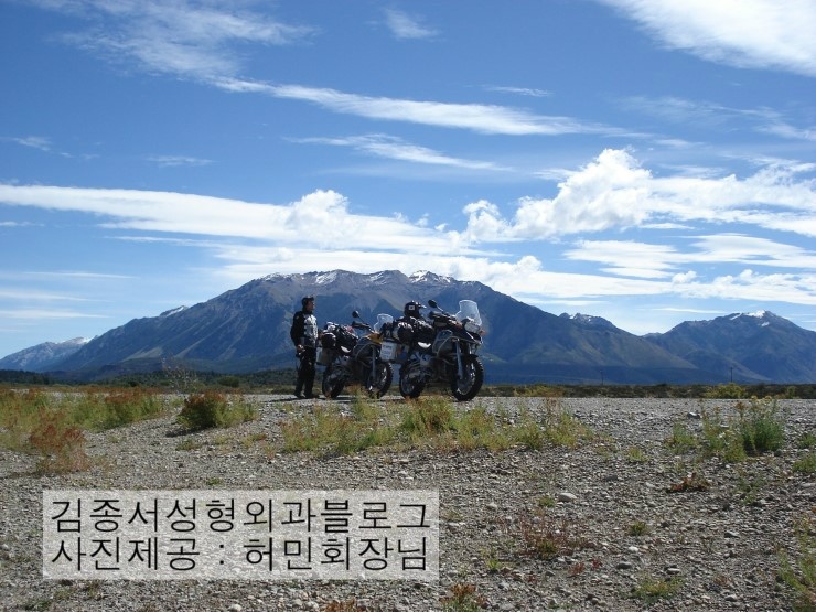 병원에서 드린 구급함과 병원스티커를 부착하고 남미로 떠나신 허민 사장님/ 선배 허민 바이크투어 / 김종서성형외과,GS1200,남미투어,바이크투어 관련 이미지 6