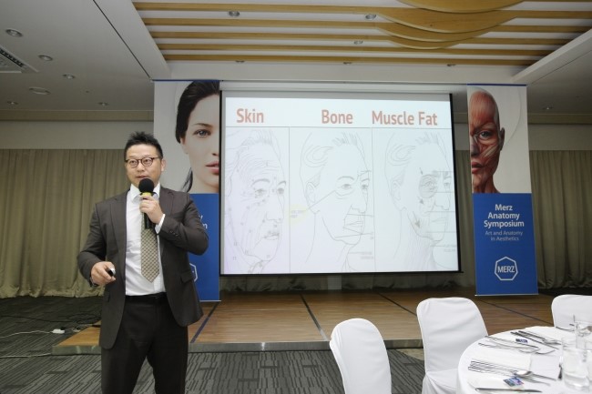 2013.10.19 코엑스 해부학 강의 Merz / Radiesse anatomy lecture / 김종서성형외과원장국제세미나주최 관련 이미지 1