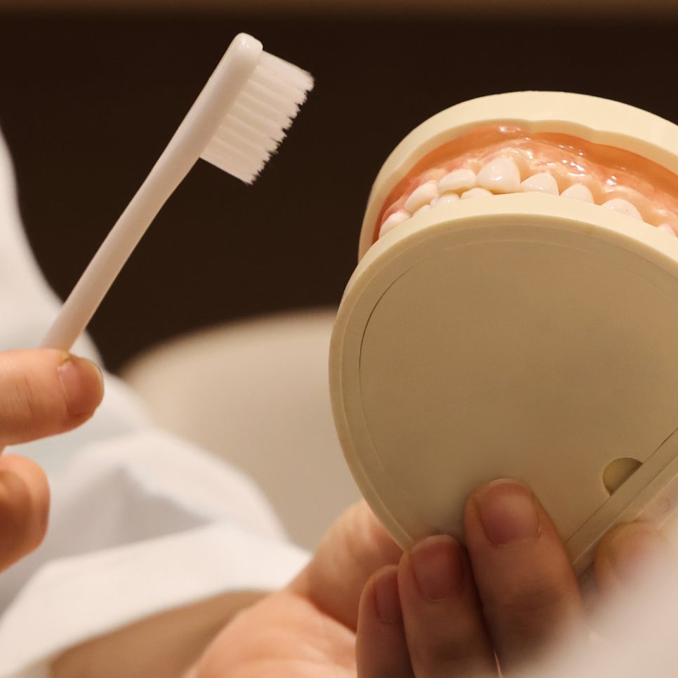 임플란트 후 가글, 해도 되는 거 맞죠? 하루플란트에서 알려드립니다! 관련 이미지 1