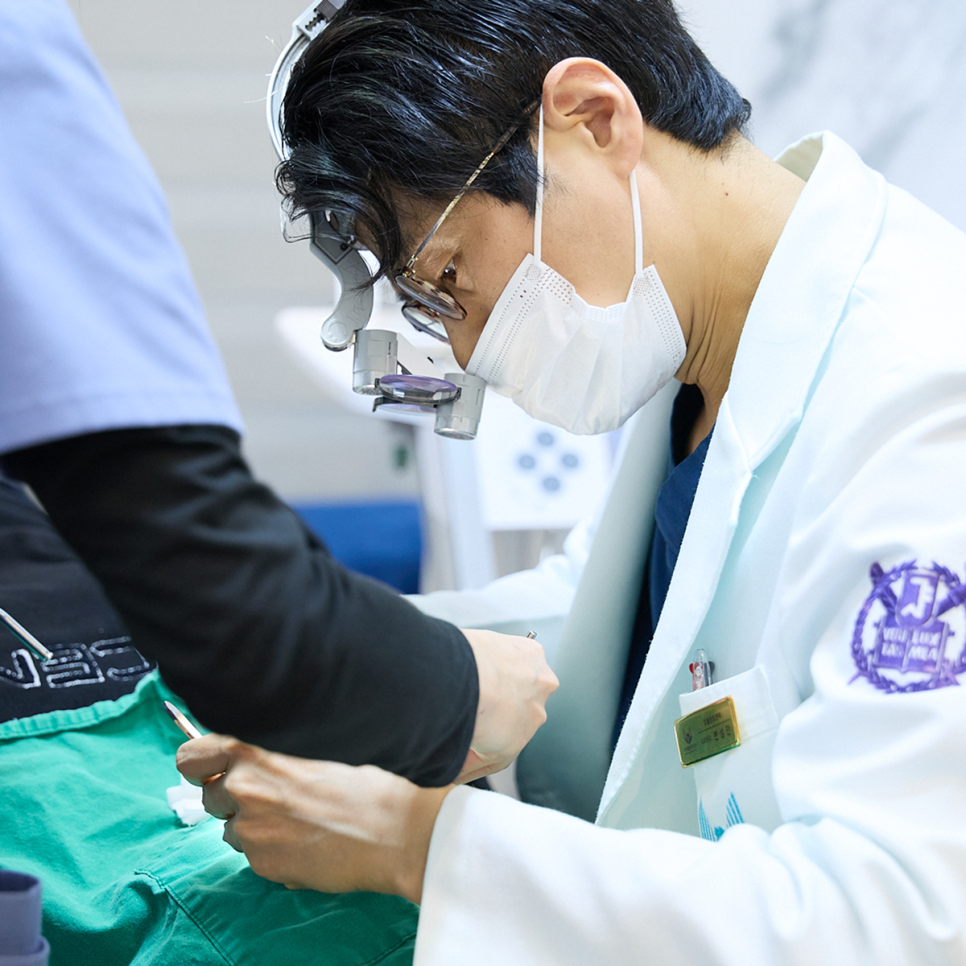 앞니 임플란트 고민 중이라면? 하루플란트와 함께 체크해야 할 사항, 세 가지 알아보기 관련 이미지 11