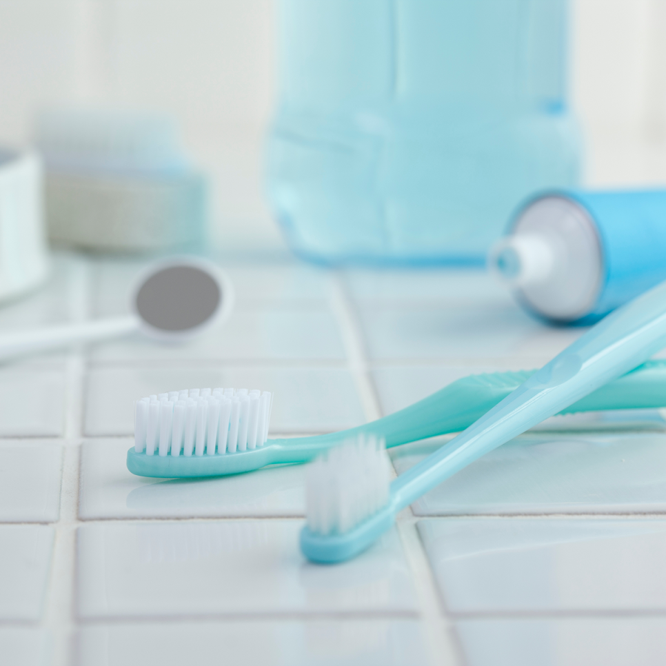 임플란트 수명, 왜 사람마다 다를까? 임플란트 수명을 더 끌어올리는 하루플라즈마에 주목하세요! 관련 이미지 3