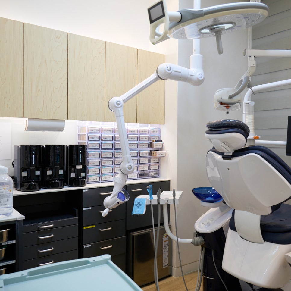 하루플란트치과 플라즈마 임플란트의 장점은? 차세대 기술력, 플라즈마 임플란트 완벽 정리! 관련 이미지 6