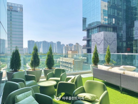 하루플란트치과 9월 진료일정 및 카페 테라스 오픈 소식 관련 이미지 8