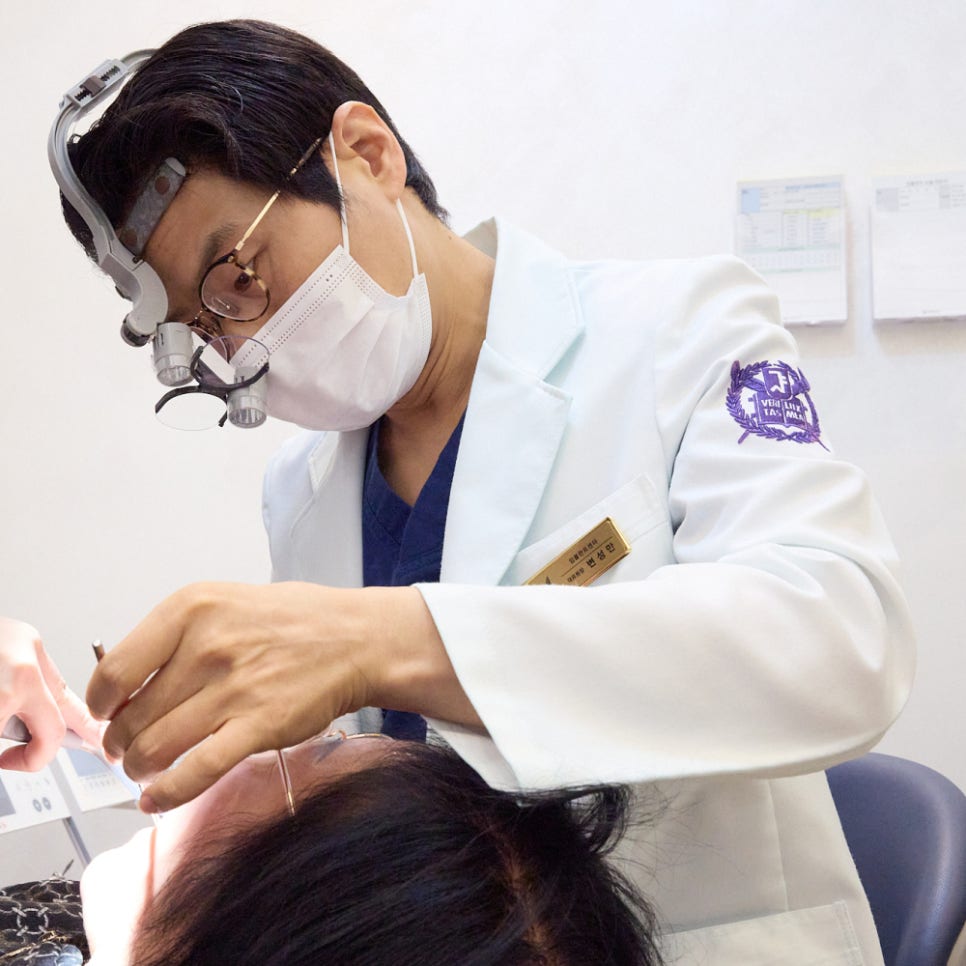 임플란트 이물감, 원인은 미세한 차이? 딱 맞는 보철물, 하루플란트에서 입 안 이물감 해결하기 관련 이미지 10