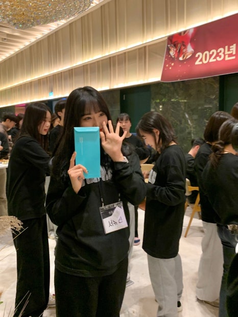 루이비통, 다이슨을 주는 치과가 있다고?! <2023 하루플란트치과 송년회> 관련 이미지 34