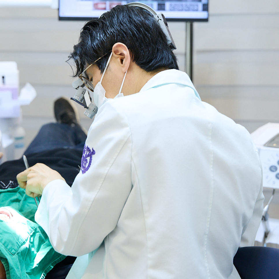 임플란트 통증 줄이는 방법? 하루플란트에서는 이렇게 마취하고 있습니다! 관련 이미지 2