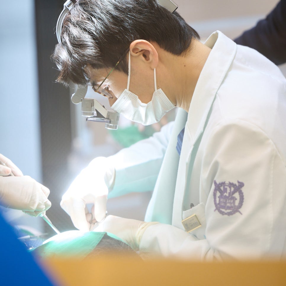 하루플란트 수면 임플란트, 나이 많아서 걱정된다면? 오히려 고령에게 더 적합하답니다! 관련 이미지 7