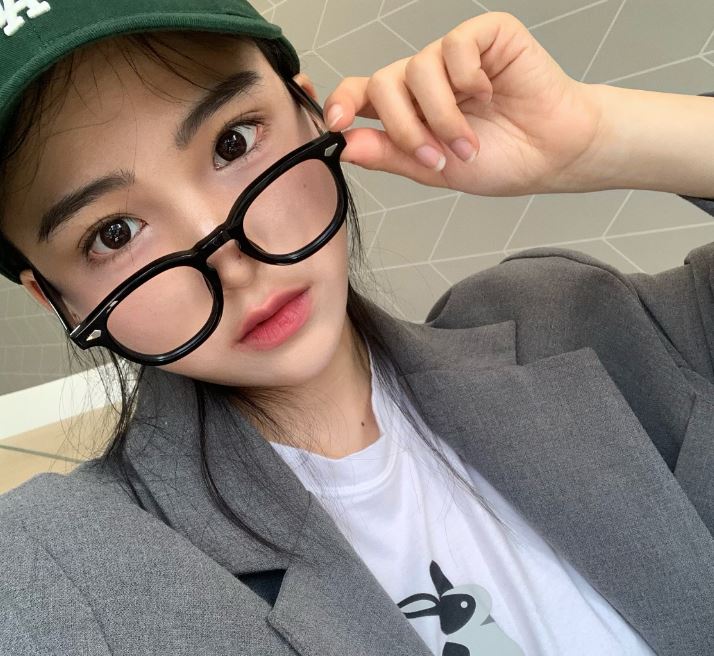 쌍꺼풀풀림 왜 풀리는지 해결 방법은 무엇일까? 관련 이미지 7