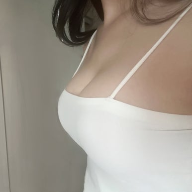 [강남성형외과 가슴확대수술 후기] 너무 없던 가슴.. 자연스럽고 볼륨감 있는 제 니즈에 맞게 해주셨어요ㅎㅎ 관련 이미지 8