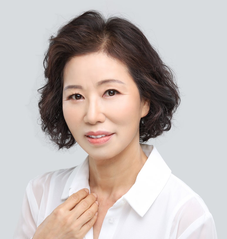 중년눈성형 잘 알아보고 해야 하는 이유? 관련 이미지 2
