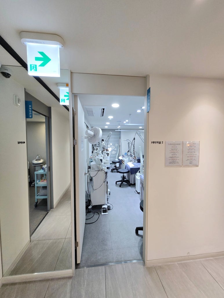 시술받을 땐 시원했는데 왜 저녁에 달아오를까, 티타늄 리프팅 후 지연 열감의 이유 관련 이미지 3