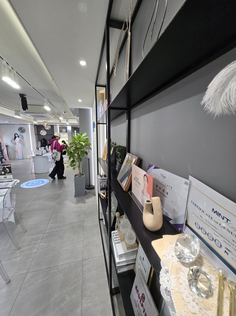 울써티(Ultherapy, Thermage, Titanium) 최강의 복합 리프팅 시술 관련 이미지 4