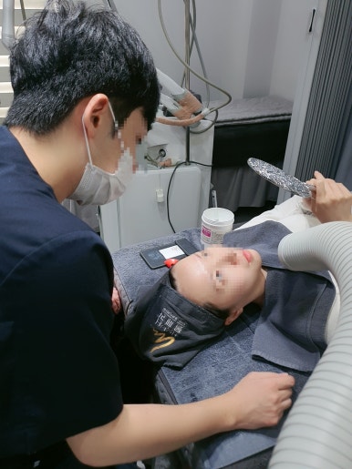 벨뷰의원 레이저실 엑셀브이 시술 영상 관련 이미지 2