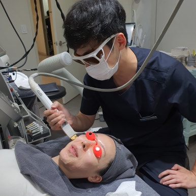 Bellvue Clinic Excel V Laser Treatment A to Z image 9