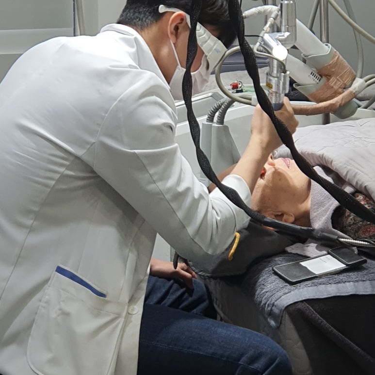 [Dr. Bellvue Column 59.] The Solution to Winter Pores, Pigmentation, and Elasticity Concerns: ‘Genesis Toning’ image 7