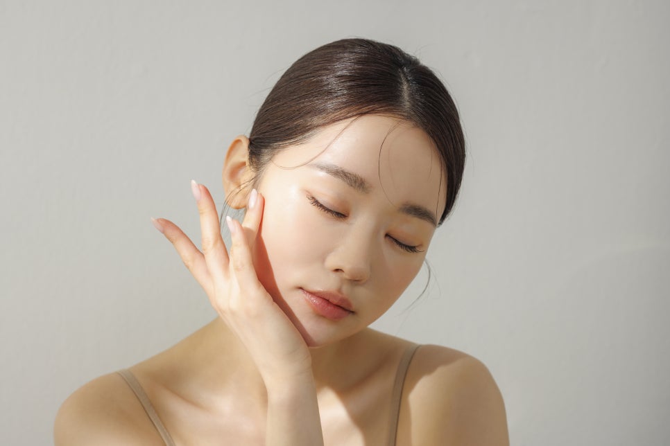 눈가주름 커버하는법 펴는법 없애는법 관련 이미지 2