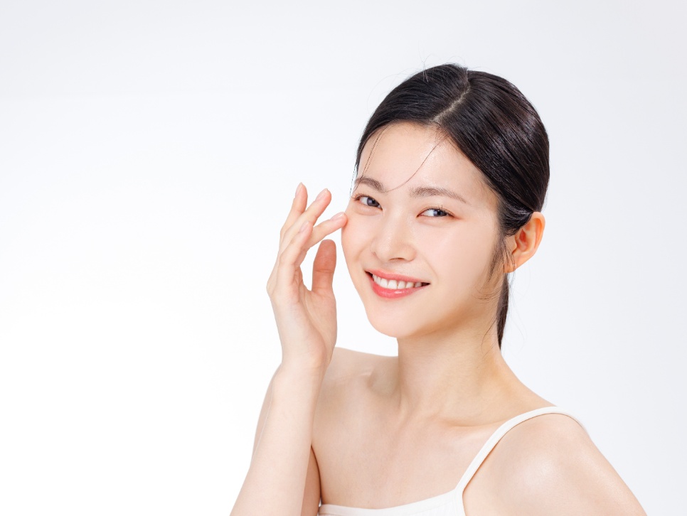 20대 안면거상술 후 관리 효과 피부 탄력과 유지 기간의 관계 관련 이미지 1