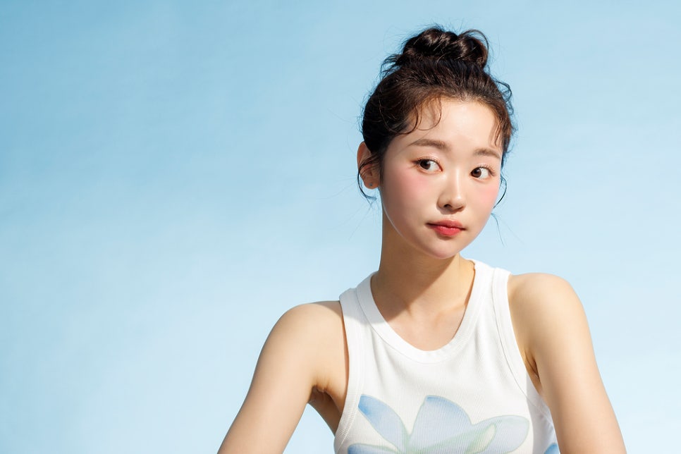 안티에이징 스킨부스터 찾는다면? 엘라비에 리투오로 피부 속부터 채우기 관련 이미지 4