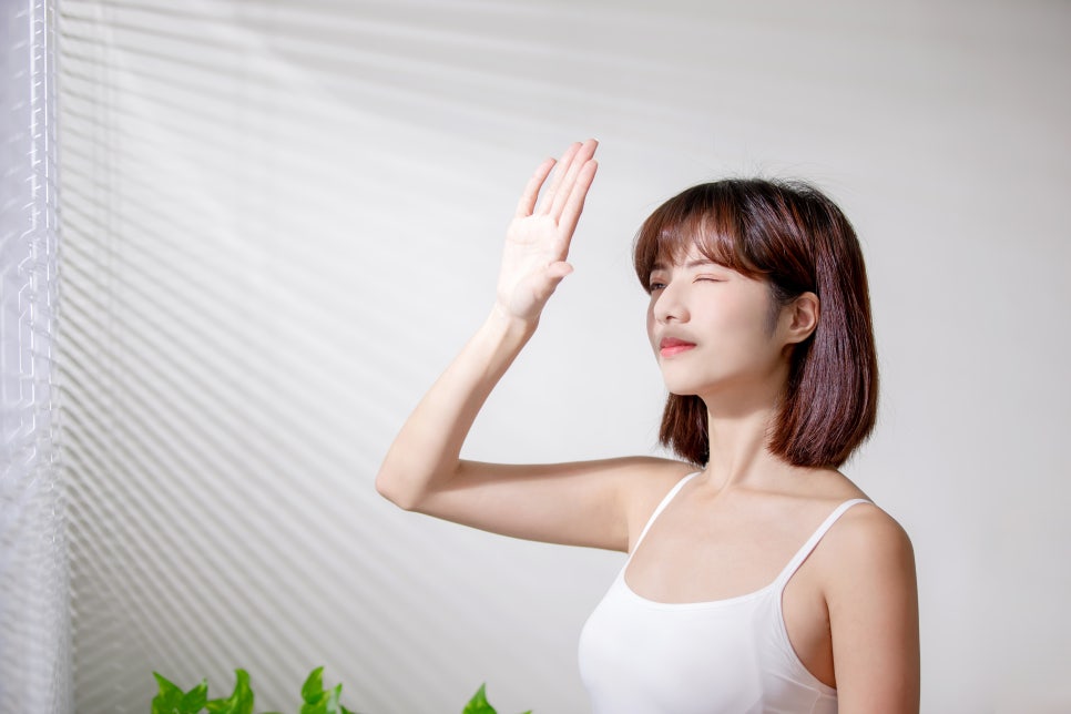 여름에만 자외선차단 선크림? 사계절 내내 발라야 할까? 관련 이미지 8