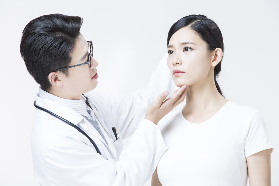 팔자주름 메이크업 마사지로도 없애기 안 된다면 관련 이미지 5