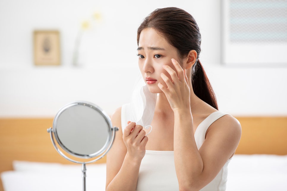 환절기 피부 탄력 저하가 얼굴 인상에 미치는 변화 관련 이미지 12