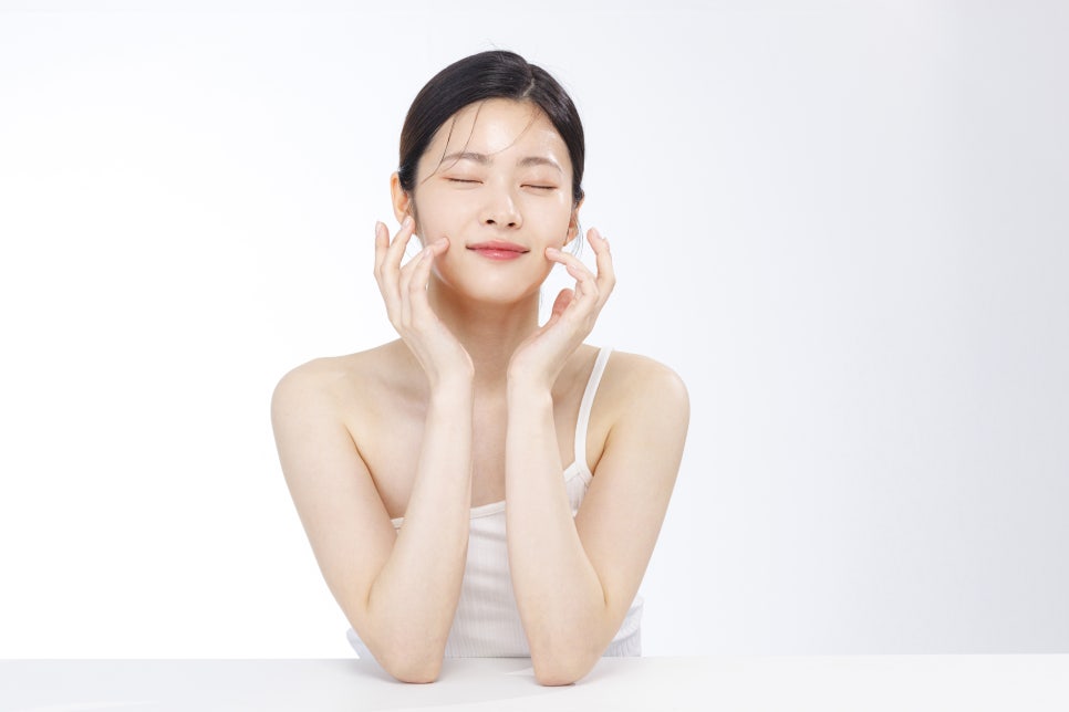 30대부터 시작되는 얼굴 잔주름, 안티에이징 관리는 어떻게? 관련 이미지 7