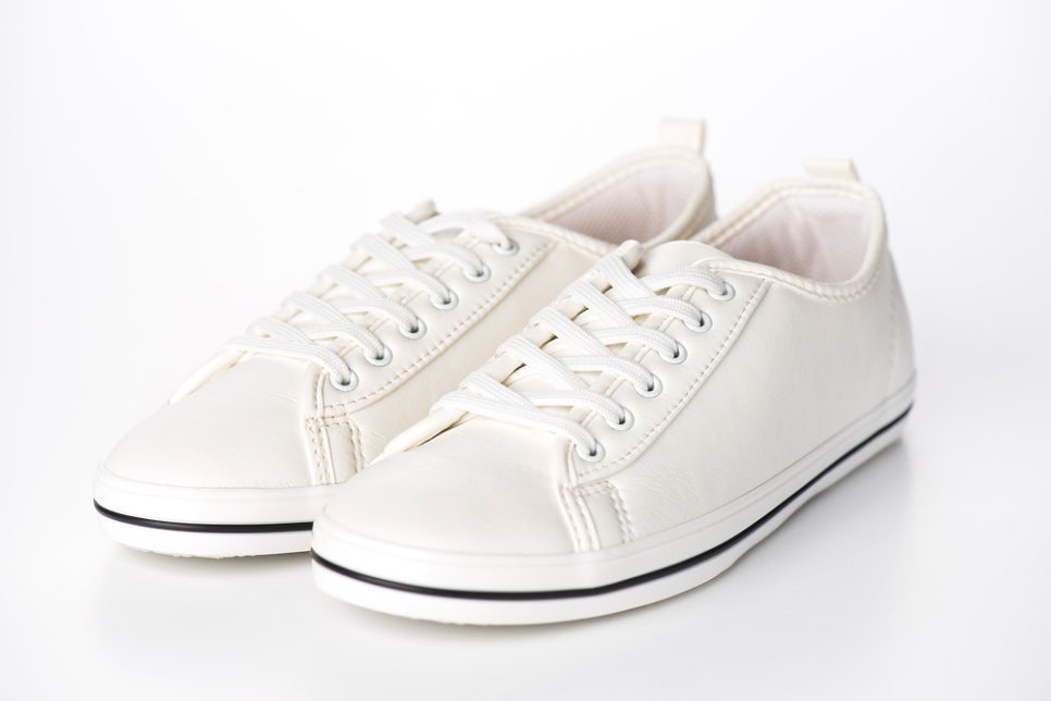 Causes of Top-of-Foot Pain, Symptoms, and Ways to Prevent and Relieve It image 2