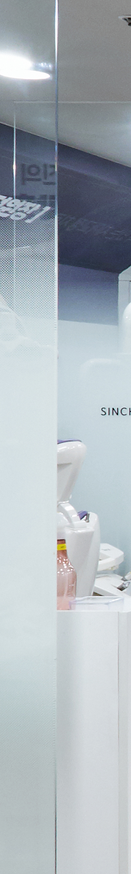 Yeongdeungpo Market Station Dental Clinic: Comfortable Under Conscious Sedation During Tooth Loss image 25
