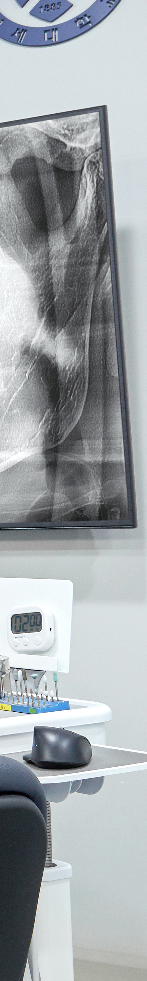 Dangsandong Dental Clinic Implant Care Through a Careful Process image 32