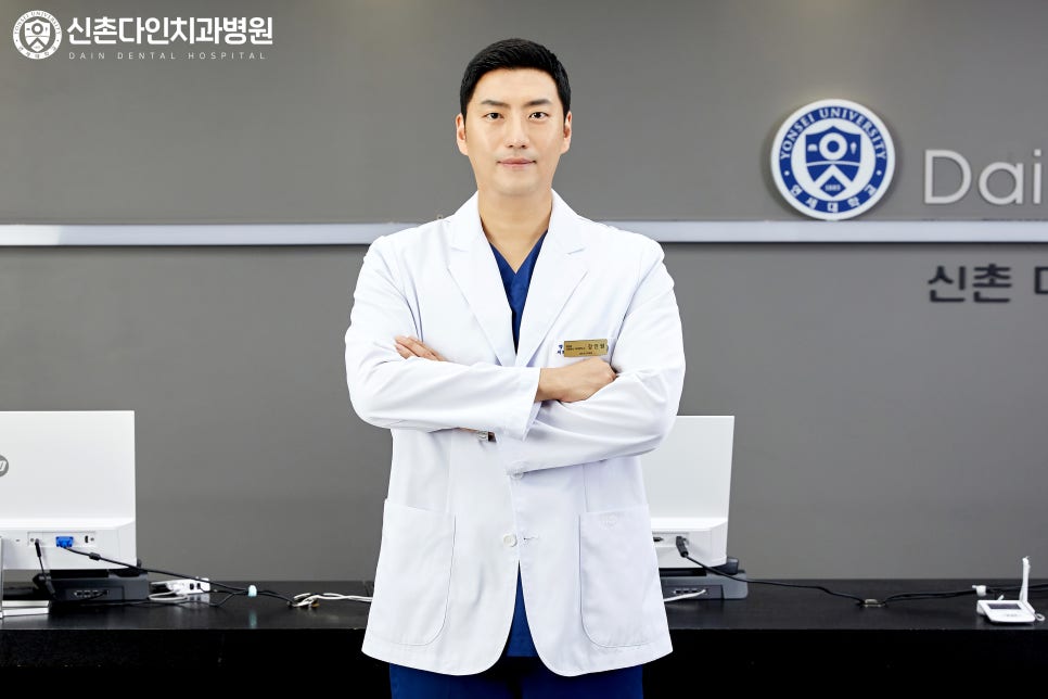 합정동치과 임플란트시술 세심한 치료 계획을 세워 관련 이미지 7
