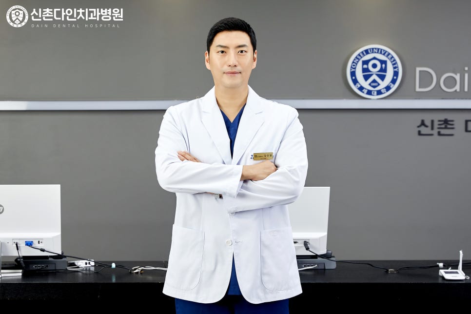 영등포치과 임플란트식립 체계적인 시술을 진행하는 관련 이미지 2