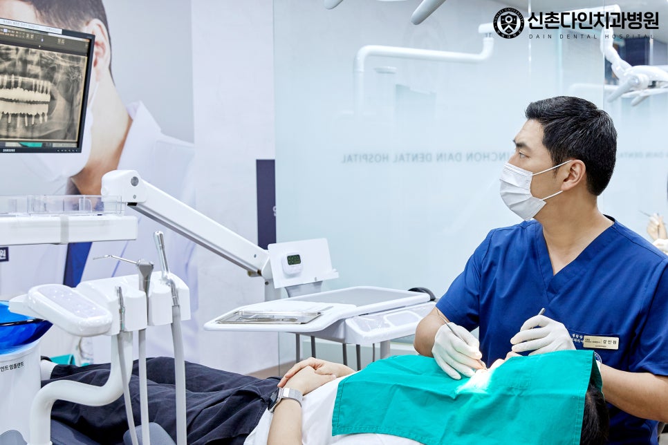 Sinchon Station Dental Clinic Implant Period, Depending on Individual Oral Condition image 7