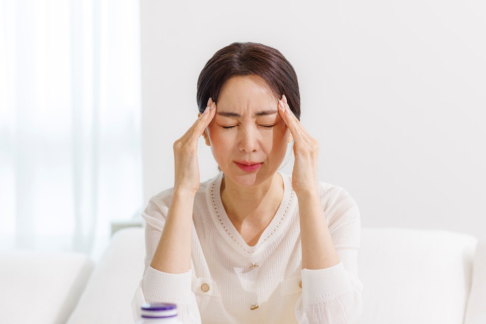 Let’s Learn About the Causes of Migraine Symptoms and How to Prevent Them image 2