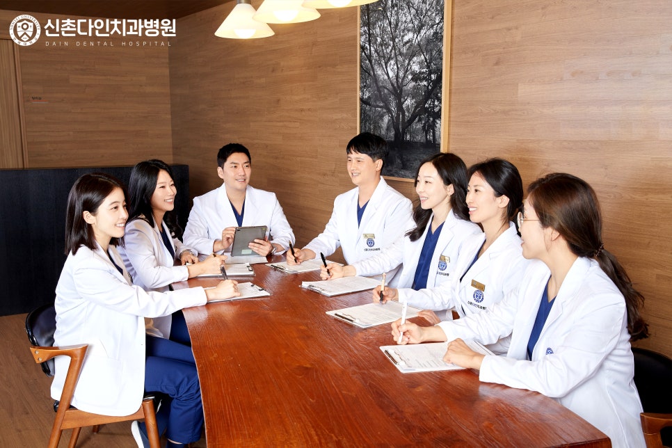 영등포치과 벌어진치아교정 자연스러운 모습으로 관련 이미지 7