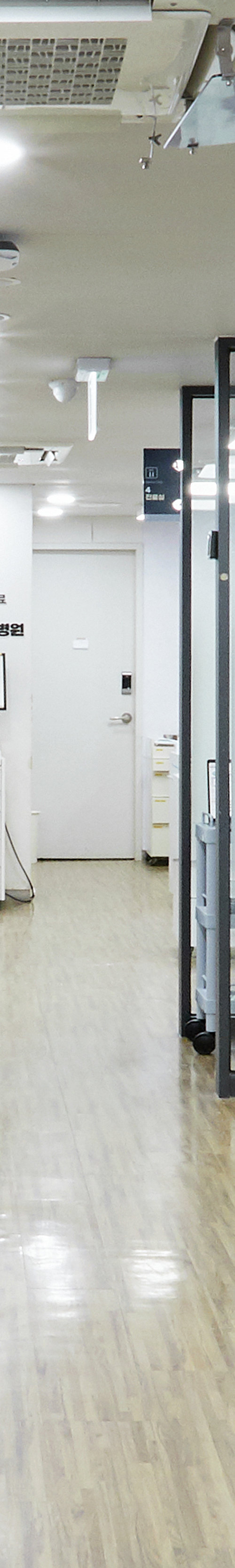 Daesang-dong Dental Clinic Implant Placement: Treatment Through a Careful Process image 30