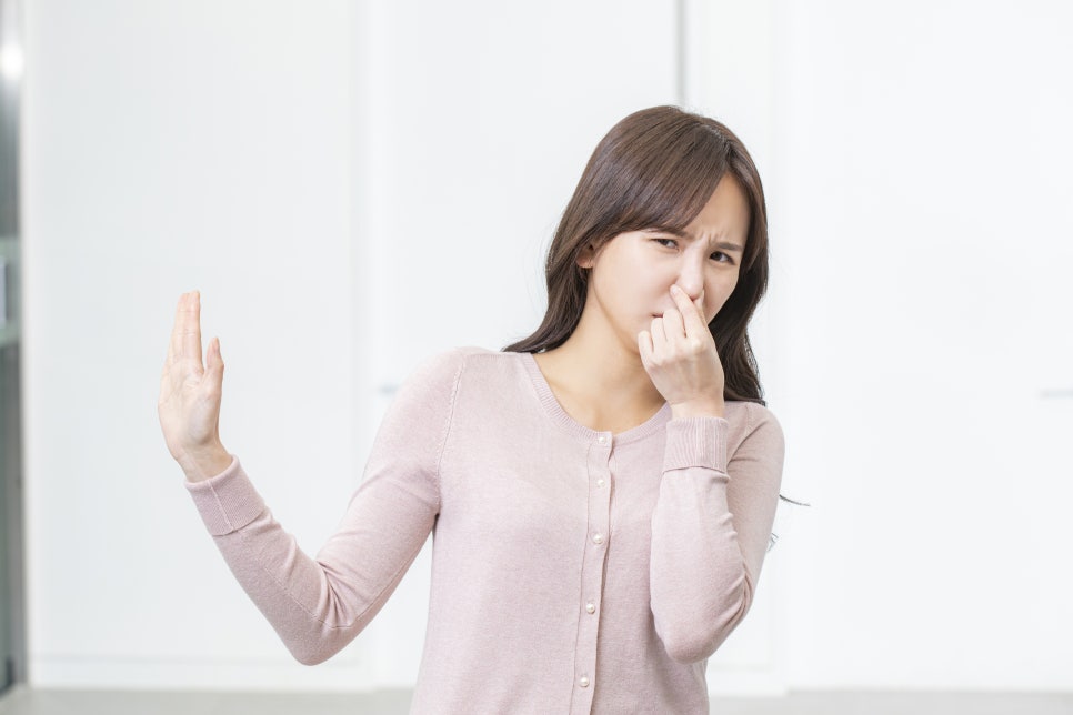 Causes of Tonsil Stones and Easy Treatment Methods for Removal image 5