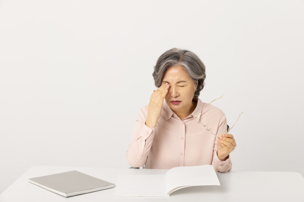 섬망증상 노인 원인, 뜻, 치료 후 관리법까지 관련 이미지 2