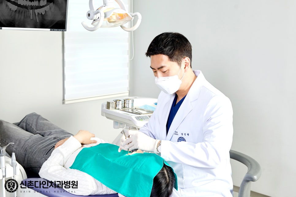 홍대치과 수복치료 믿을 수 있는 임플란트 치료 관련 이미지 4