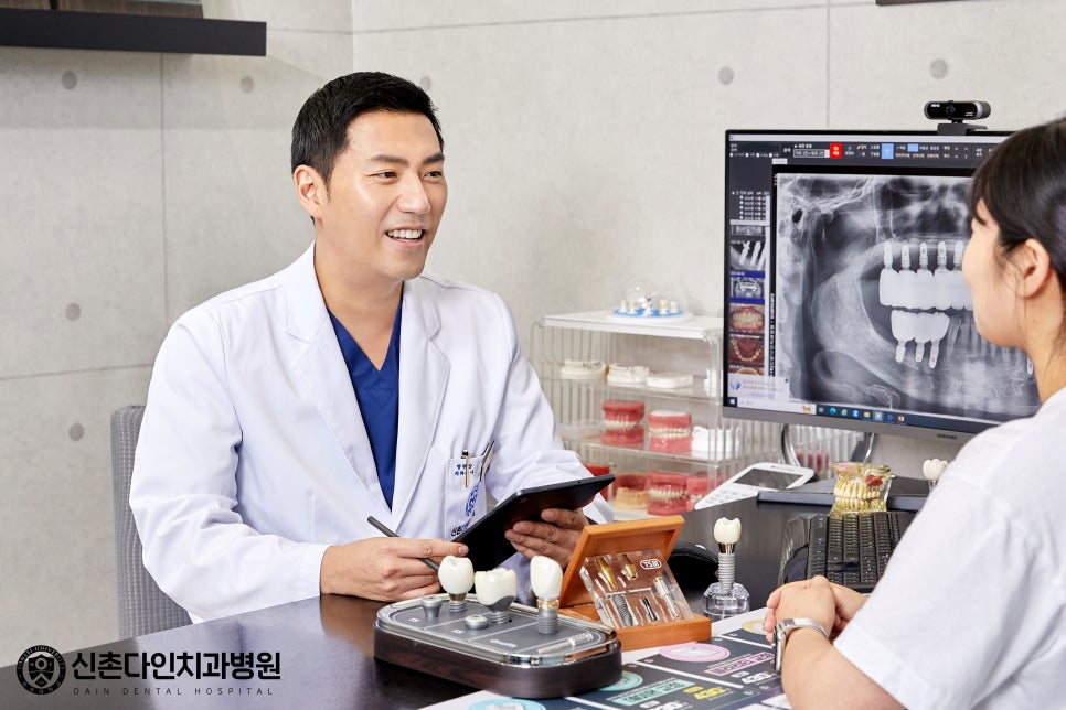 홍대입구역치과 임플란트관리 정기적인 검진을 통해 관련 이미지 5