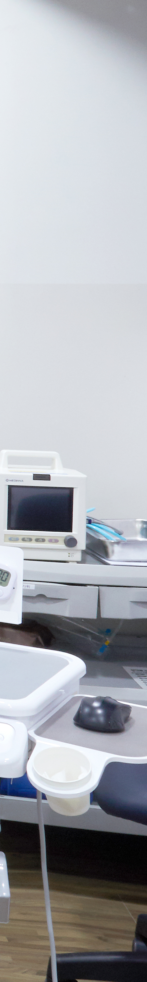 Shinchon Dental Clinic Comfortable Sleep Implants Using Conscious Sedation image 42
