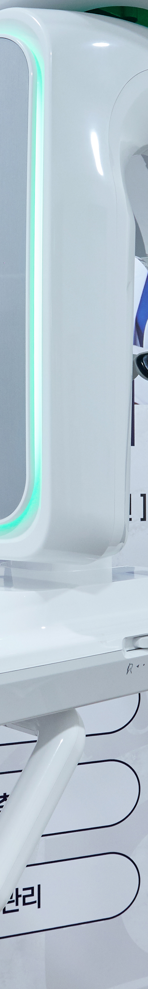 Shinchon Dental Clinic Comfortable Sleep Implants Using Conscious Sedation image 28