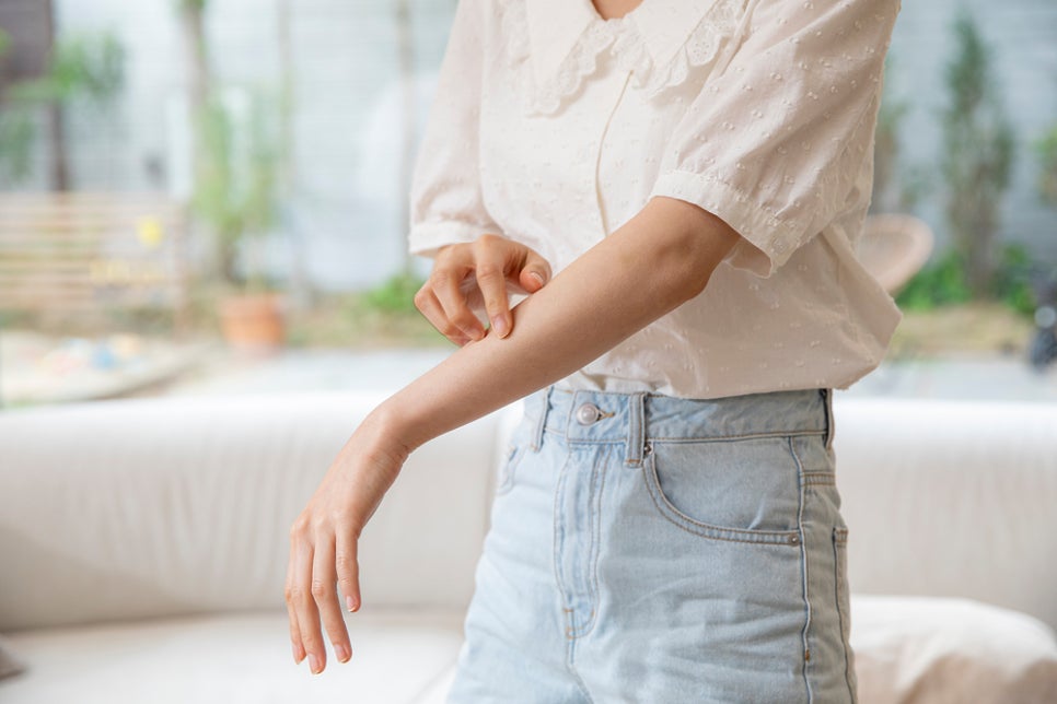 What Are the Causes of Arm Numbness and How Can It Be Prevented? image 3