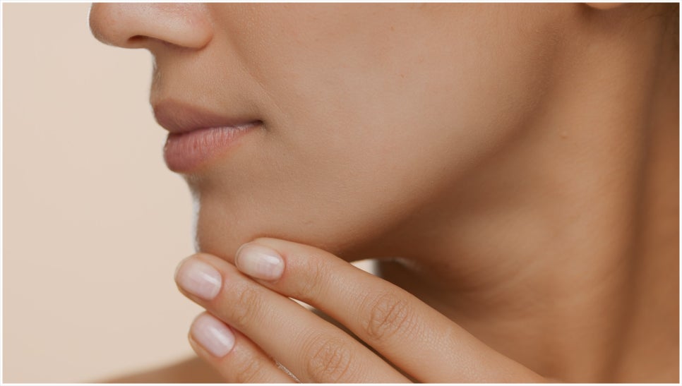 If You’re Worried About a Square Jawline, Bangbae-dong Jaw Botox image 1