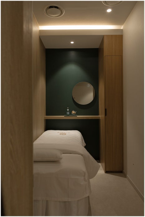 How to Respond Early to Acne Scars in Seocho-gu image 7